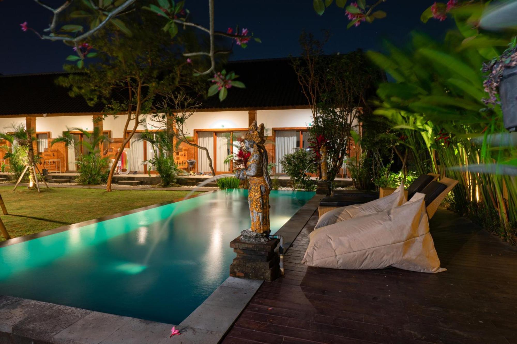 Asri Guesthouse Canggu  Bagian luar foto